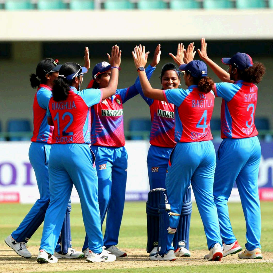 বেলেরিভের প্রথম সকাল: হ্যারি হোকস্ট্রার পাঁচ উইকেটের ভেতরে যা দেখা যায় না